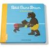 Bayard Jeunesse Petit Ours Brun à la piscine