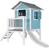 Maisonnette rouge sur pilotis avec toboggan blanc Axi