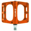 Pédales de BMX Freeride en aluminium avec picots Switch - orange - 100x90 mm