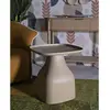 Petite table en plastique gris tourterelle 48x48x50 cm