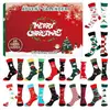 Chaussettes de calendrier de l'avent avec différents motifs de Noël, b...