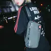 Skinarma Crossbody Sac à main Fardel Noir/Noir