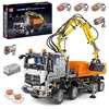 Camion à benne basculante RC avec excavatrice