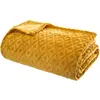 ATMOSPHERA - Plaid en flanelle détails losanges en 3D - 230x180 cm - Jaune ocre