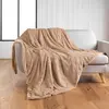 Douceur D'intérieur - plaid imitation fourrure foxy sable - 180x220cm - Sable