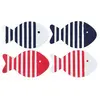 Sachet de 4 Marque-places Poisson en bois rayés bleu/rouge