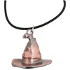 Collier chapeau de sorcier