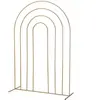 Grande Structure décorative Rainbow en métal doré 150 x 240 cm