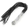 Martinet en similicuir et manche en verre Clear Intentions