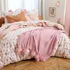 Becquet Plaid POMPON rose en acrylique