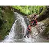 - Coffret Cadeau Session de canyoning de 3h30 pour 3 personnes près de...