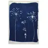 DeclikDeco Torchon FLEURS DE CAROTTE Bleu 70 x 50