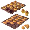 Lot de 2 Flexi'moules : 1 plaque 18 madeleines + 1 plaque 12 briochett...