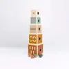 Trois Kilos Sept Cubes empilables en bois