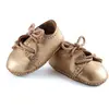 Djeco Vêtement pour poupée Poméa : Chaussures dorées