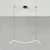 Markslöjd suspension LED Melt, noir/blanc, 112 cm de long
