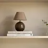 Lampe à poser LED rechargeable Globen Lighting Iris 16, marron, textil...