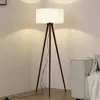 Lampe sur pied Lindby Charlia, blanc, bois de noyer, hauteur 150 cm
