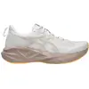 Chaussures de running Asics Novablast 5 pour Femme