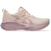 Chaussures ASICS Novablast 5 rose clair femme - 40.5