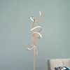 JUST LIGHT. Lampe sur pied LED Curls, laiton, métal, hauteur 156 cm, intensité variable