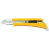 Cutter l. de lames 18 mm L. 155 mm avec bouton poussoir OLFA