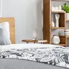 B.K.LICHT Lampe de table en tissu gris i fonction tactile i 3 fois gradable i E14 i socle chromé i sans ampoule