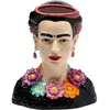 Kare Vase muse mexicaine en dolomite H33