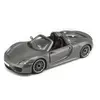Bburago Voiture en métal au 1/24ème Modèle Aléatoire