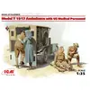 Model T 1917 Ambulance With Us Medical Personnel- 1:35e - Icm