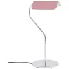 Lampe de bureau base incurvée rose Apex - HAY