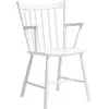Chaise blanche en bois de hêtre avec accoudoirs - HAY