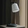 New Works Material New Edition lampe à poser opale