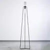 GRUPA Model M3 lampadaire LED noir, câble blanc