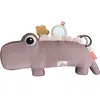 Done by Deer Peluche d'activités vibrante Croco rose