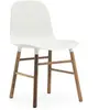 Chaise Form avec structure en bois - blanc - Noyer Normann Copenhagen