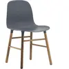 Chaise Form avec structure en bois - bleu - Noyer Normann Copenhagen