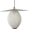 GUBI suspension d'extérieur Satellite, 57x36 cm, noir/blanc crème