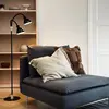 Dyberg Larsen Lampadaire Lilje, noir, hauteur 135 cm, à 2 lampes.