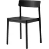 Chaise en bois noir Betty TK2 - &tradition