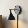 Audo Copenhagen Applique murale LED Audo Cast, noir, IP44, variateur à...
