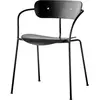 Chaise en chêne laqué noir avec accoudoirs AV2 Pavilion - &tradition