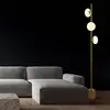 Searchlight Lampadaire Pebble, à 3 lampes, laiton
