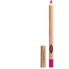 Charlotte Tilbury Lip Cheat crayon à lèvres longue tenue teinte The Queen 1.2 g