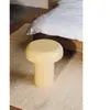 noo.ma Table d'appoint en acier, jaune
