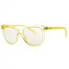 Des lunettes de soleil Calvin Klein