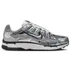 NIKE Homme P-6000 Sneaker, Voile Argent métallisé Argent métallisé, 46 EU