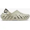 Crocs - Sandales en mousse - Echo Clog Bone/Black  - Taille 42-43 - Beige