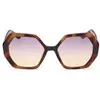 Lunettes Guess GU7879 marron avec verres à effet miroir rose femme