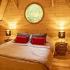 Cabane dans les arbres avec Spa près de Dijon